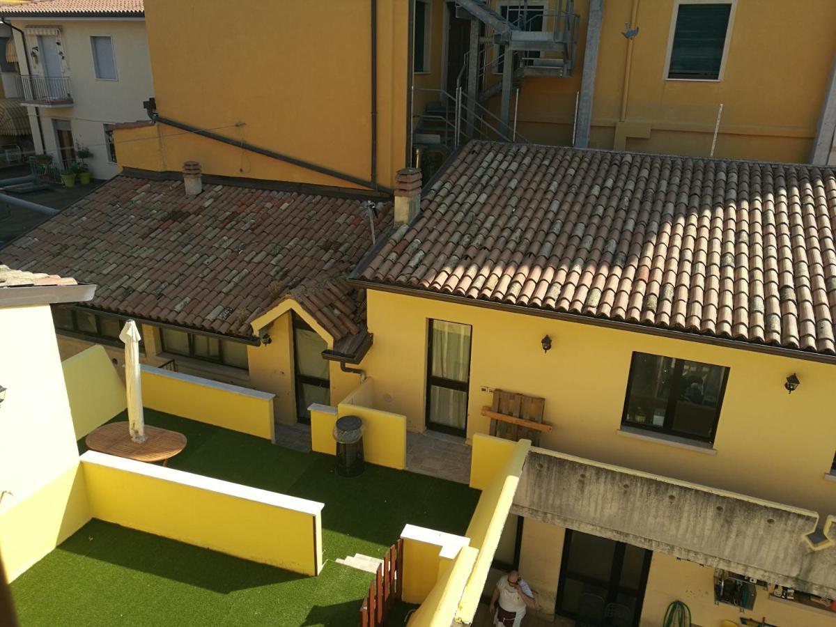 Casa Laila&Lisa - Immobiliare Azzurra Bardolino Exterior foto